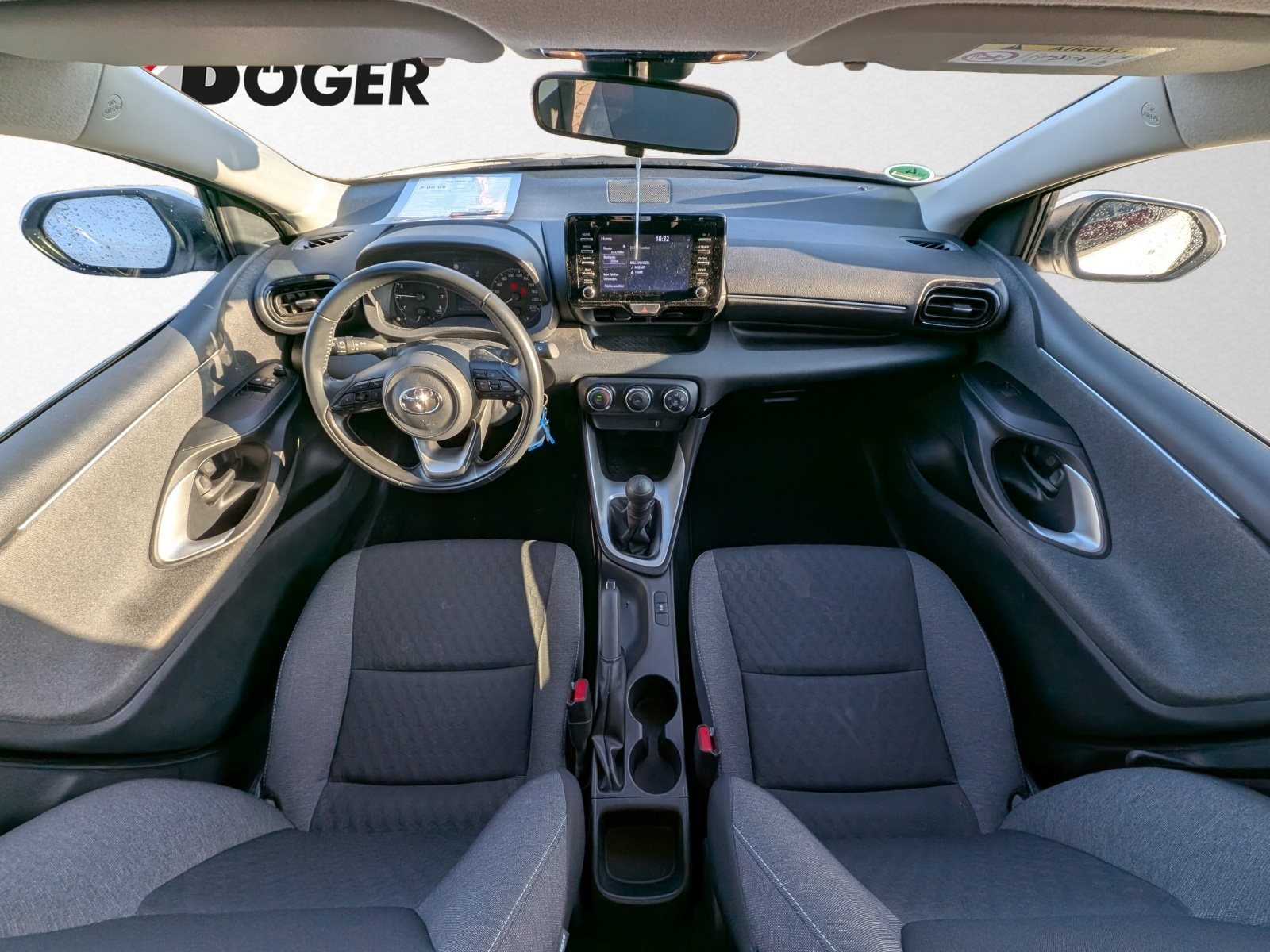 Toyota Yaris – Bild 11