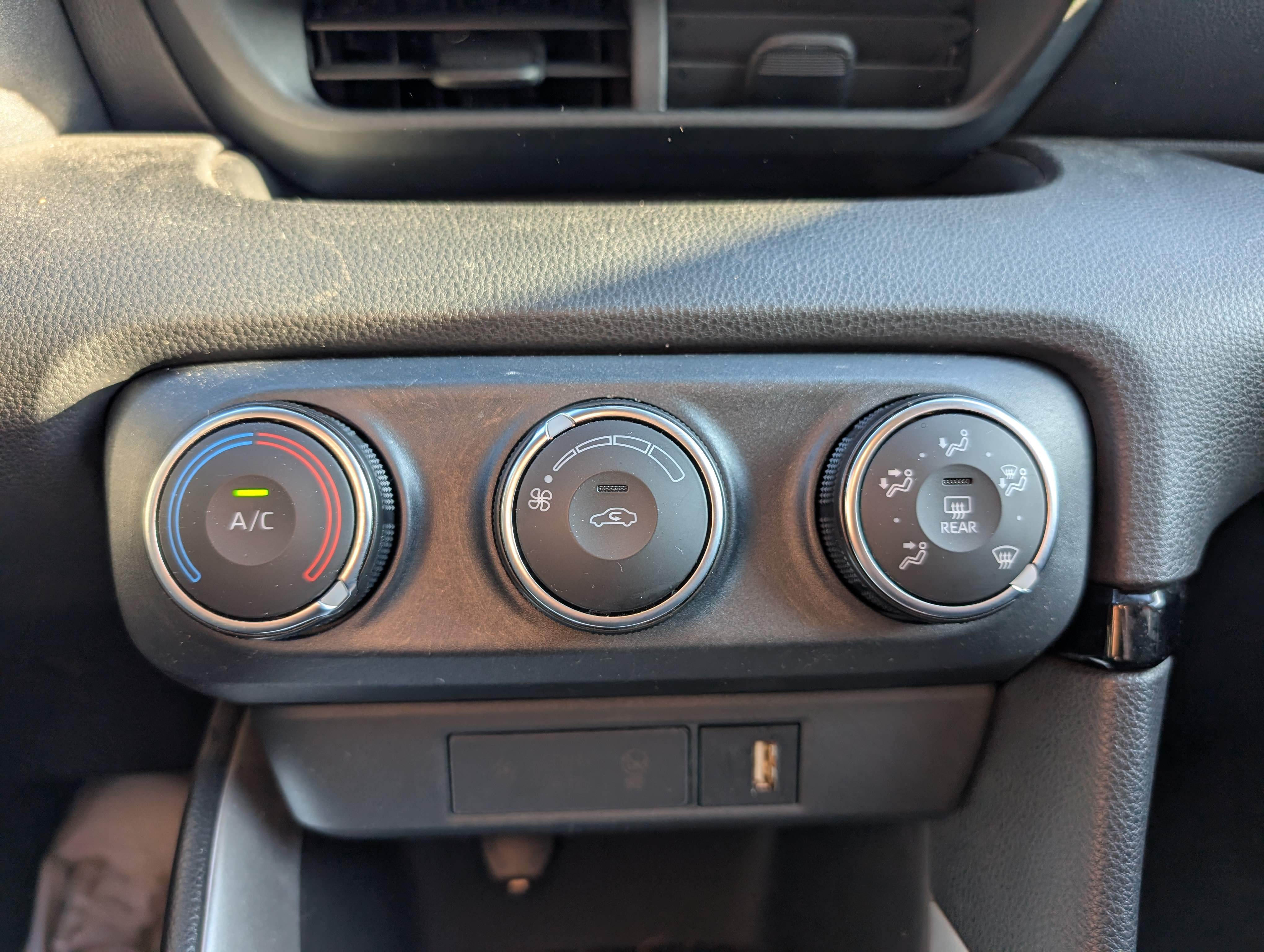 Toyota Yaris – Bild 15
