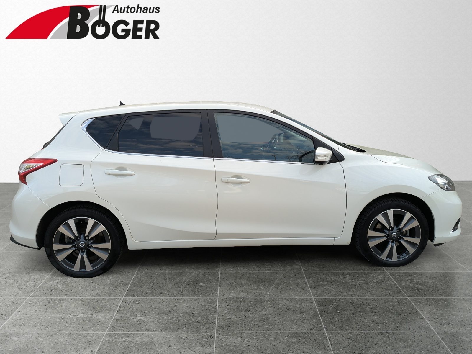Nissan Pulsar – Bild 2