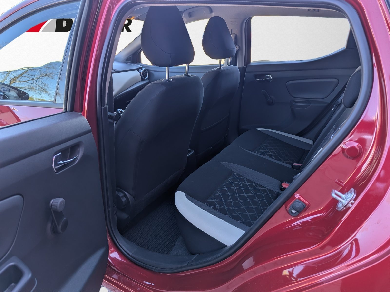 Nissan Micra – Bild 10