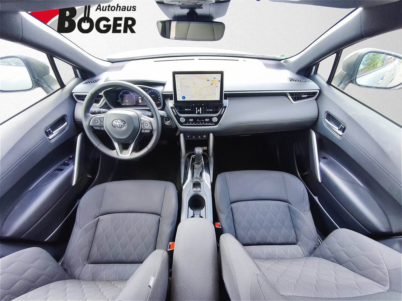 Toyota Corolla Cross – Bild 11