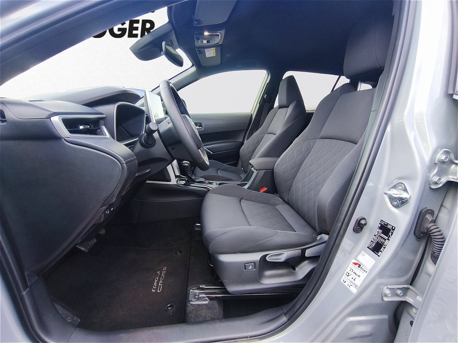 Toyota Corolla Cross – Bild 9