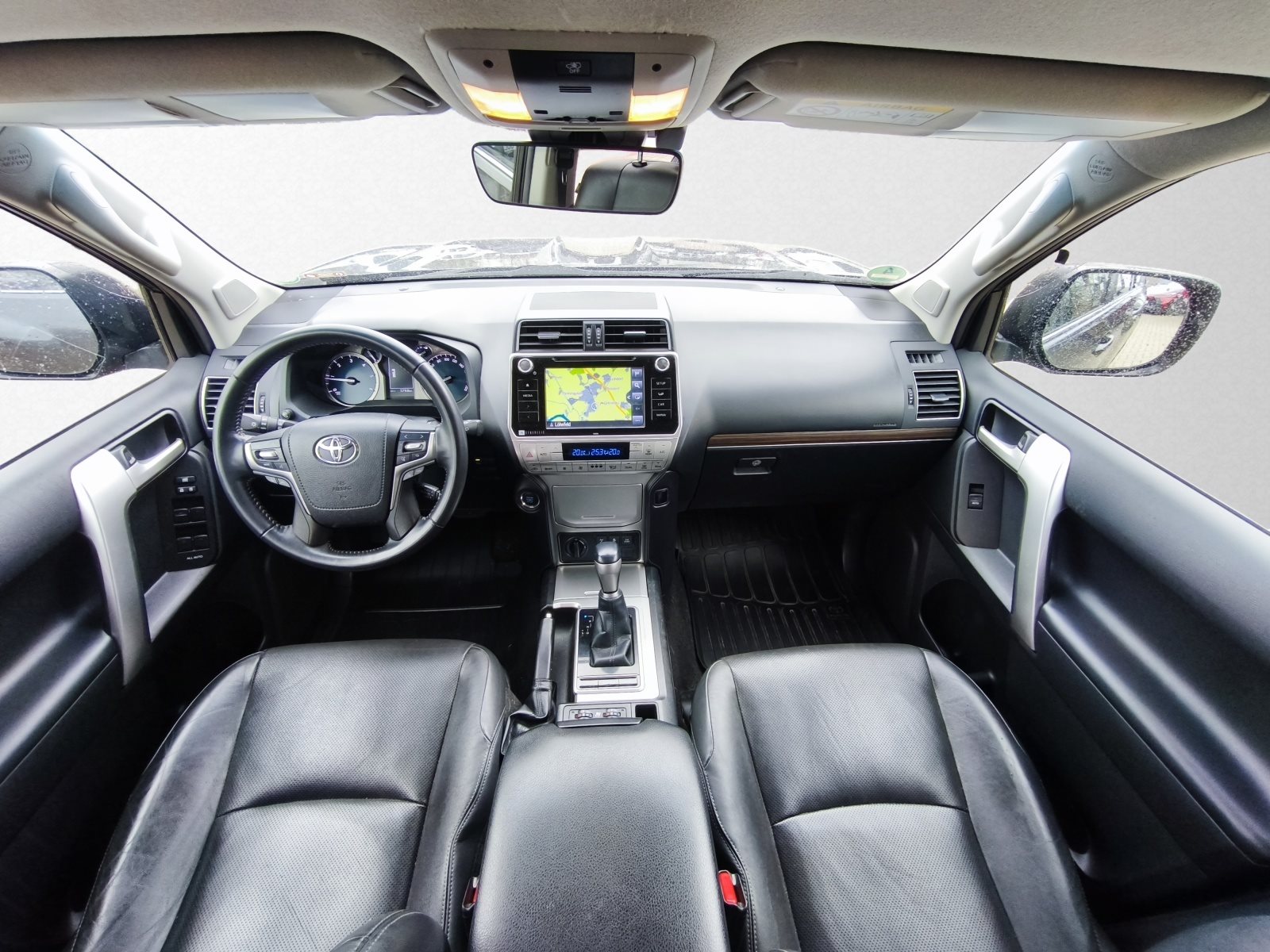 Toyota Land Cruiser – Bild 10