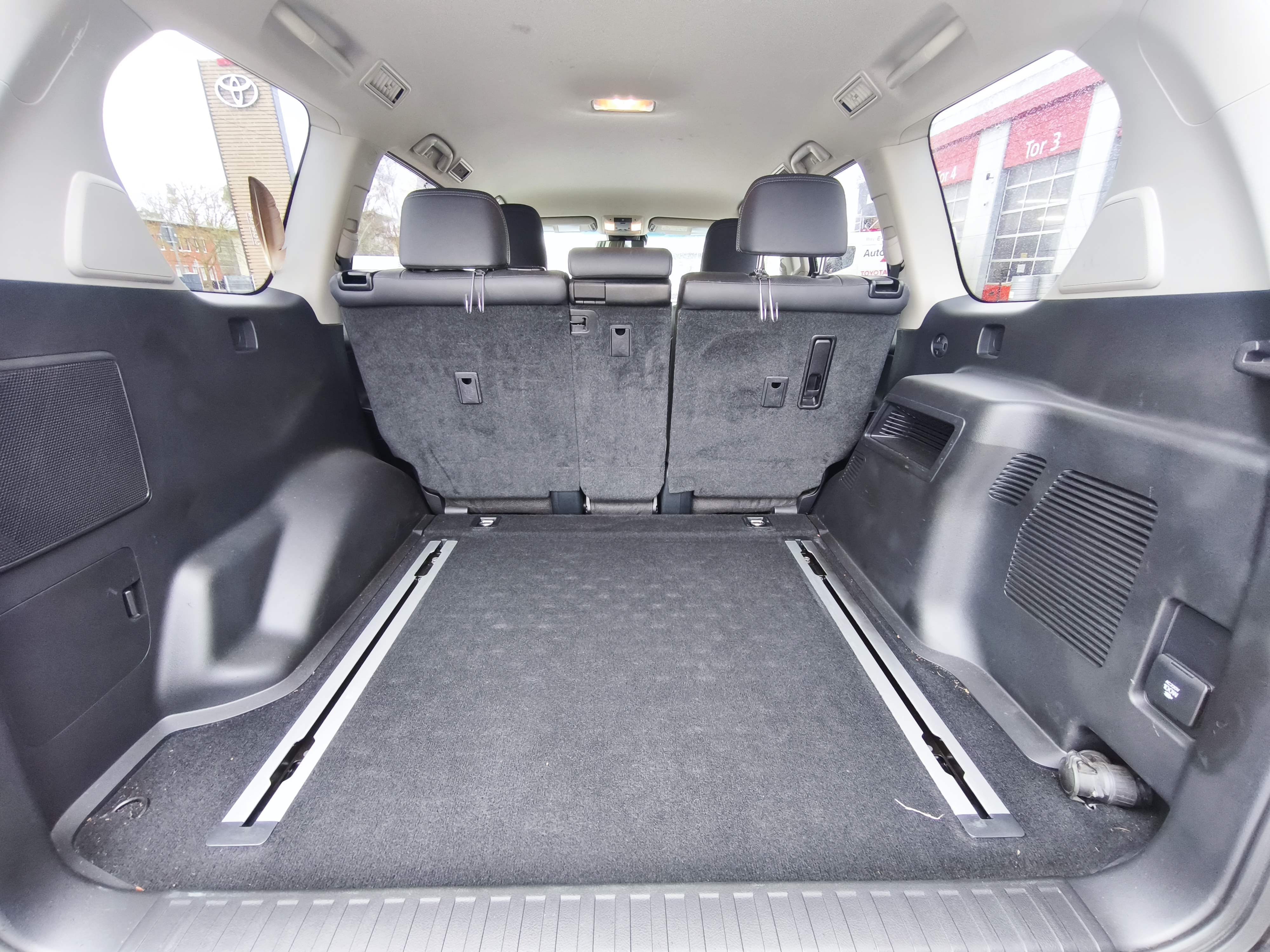 Toyota Land Cruiser – Bild 14