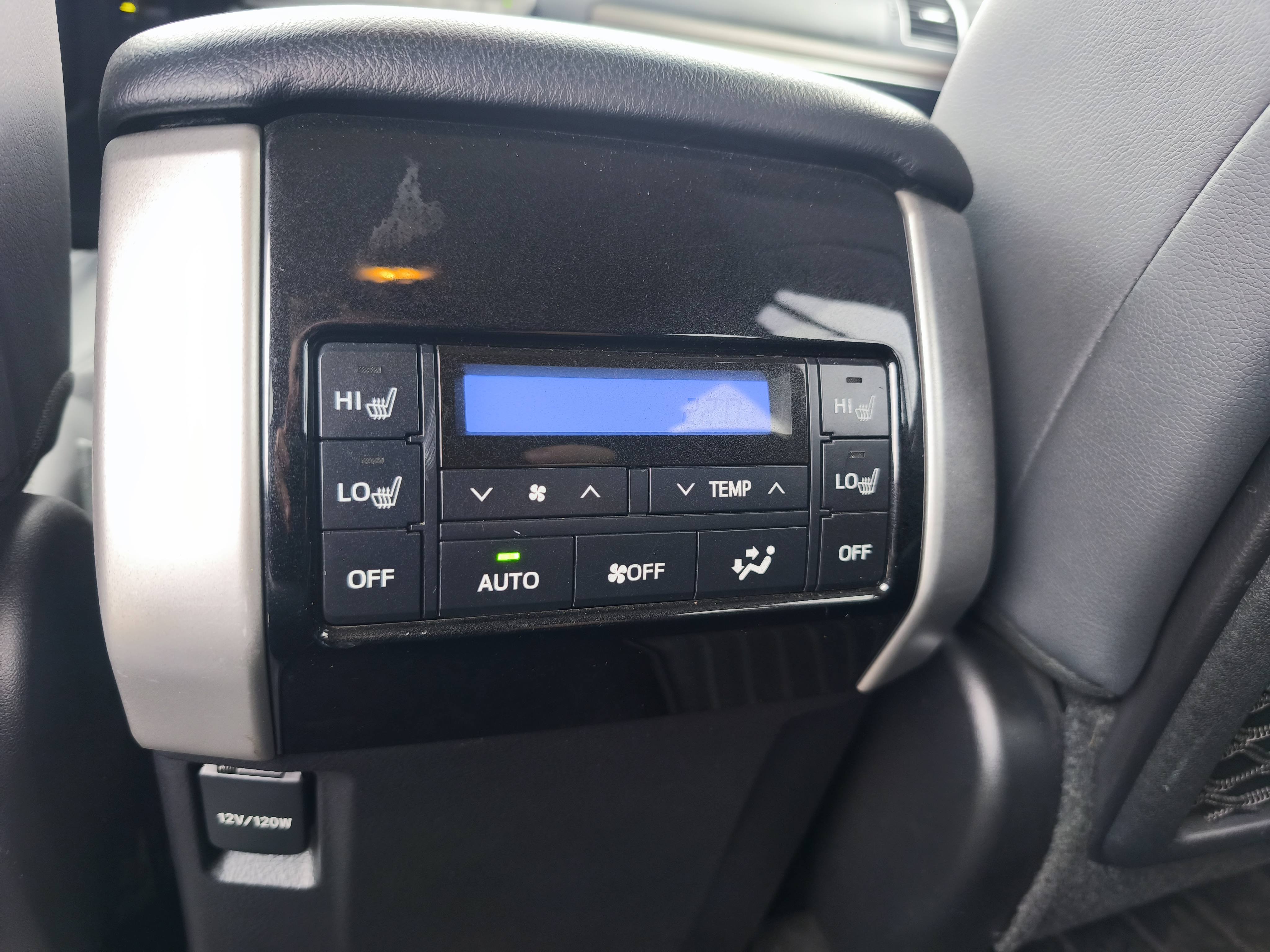 Toyota Land Cruiser – Bild 16