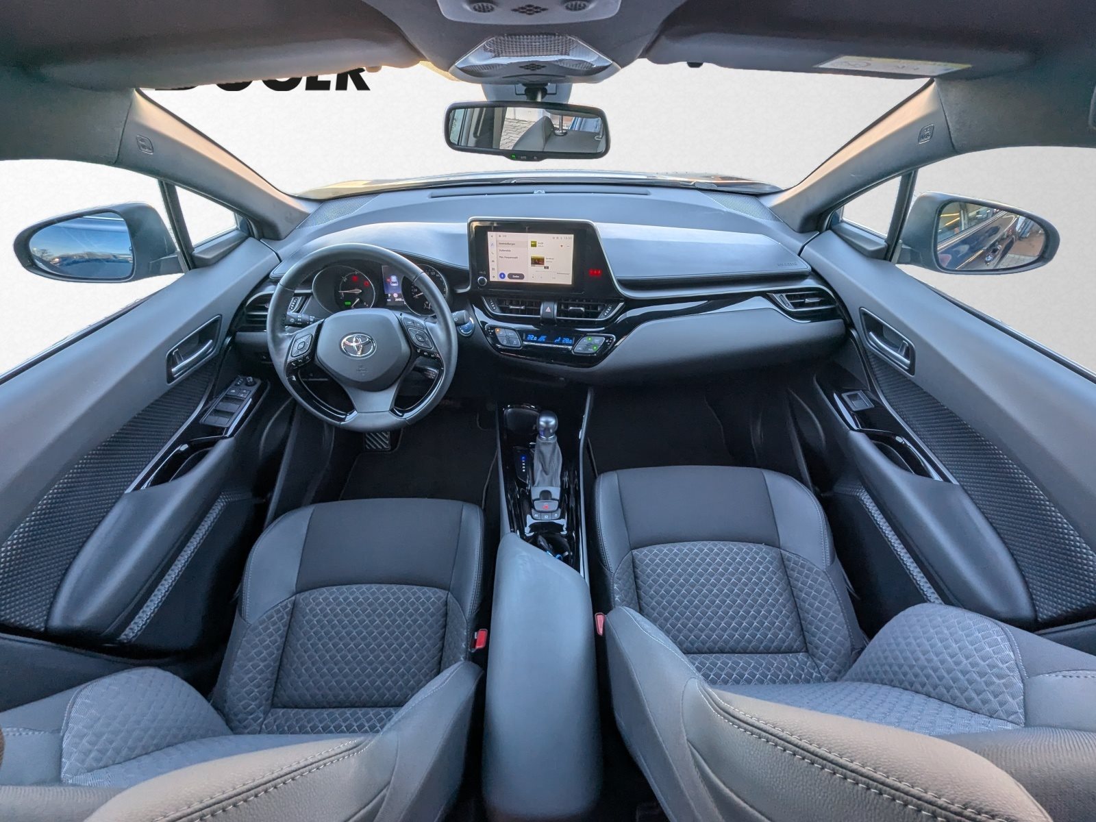 Toyota C-HR – Bild 11