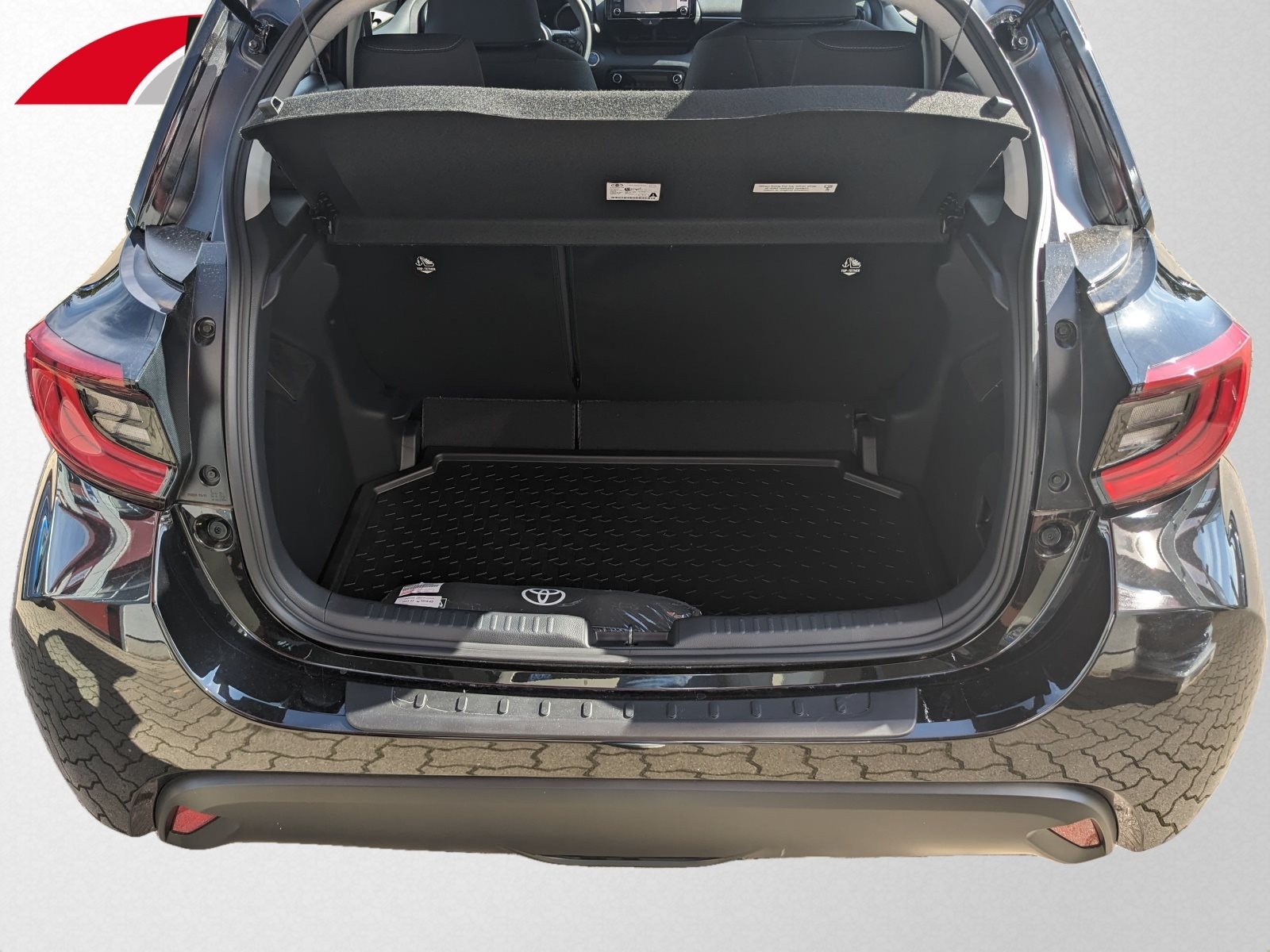 Toyota Yaris – Bild 10