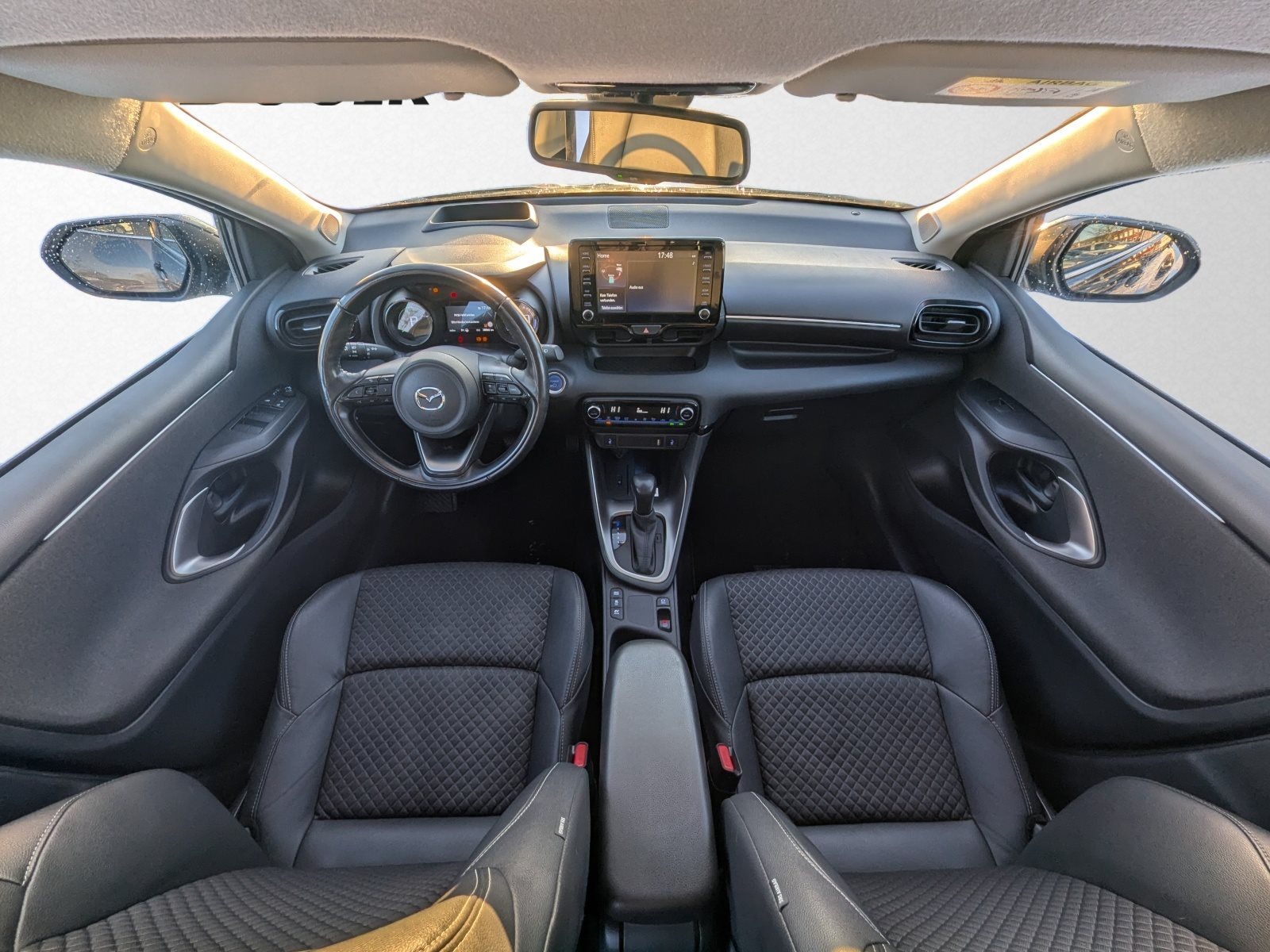 Mazda 2 – Bild 9